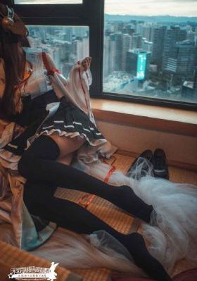 超碰青青操_720完整版觀看