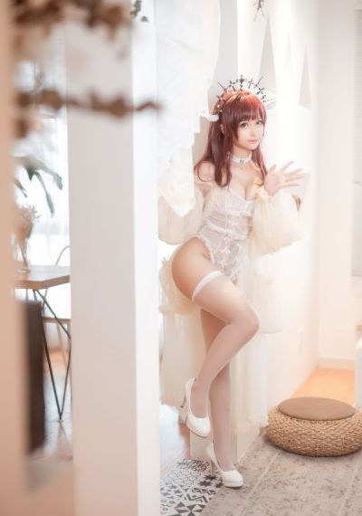 解下豐滿秘書的乳罩_BD英語高清電影在線