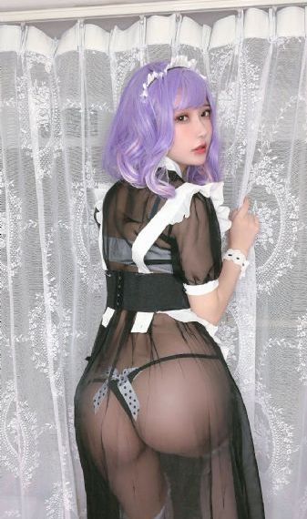 女脫一光二凈內褲內衣_4K電影在線看