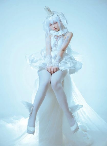 亞洲美女裸體照片_BD英語在線觀看