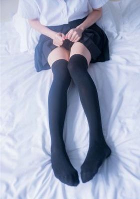 久久久黃視頻_完整版BD高清中字
