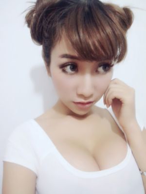 一區二區激情視頻_免費在線觀看播放