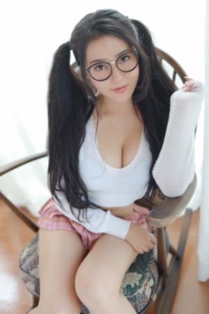 亞洲自拍偷拍三區_2019國語AV首頁