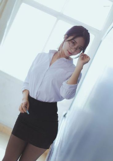 在名器世界被肉到哭H_未刪減完整版