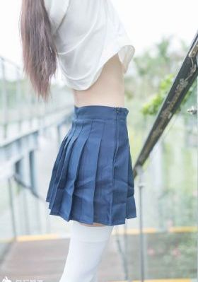 亞洲無人區碼一二三碼區別_完整視頻大全