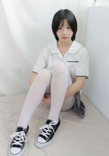 大胸少婦裸體無遮擋啪啪_劇情片電影全集觀看