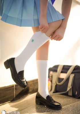 色老板永久在線凹凸視頻_1080P在線視頻播放