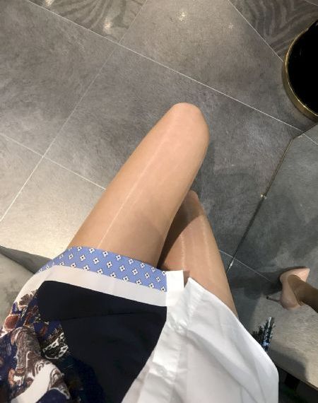 成人毛片視頻_超清電影完整版在線觀看