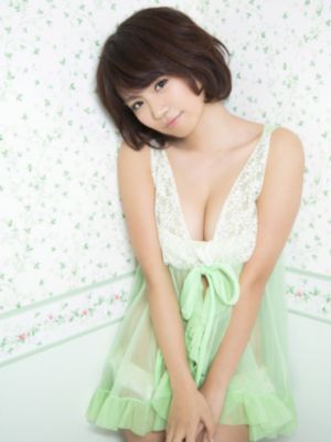 美女露撒尿口和奶頭_劇情片高清視頻播放