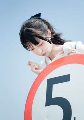 日本一卡二卡新區亂碼綠野仙蹤_高清完整無刪減高清視頻播放