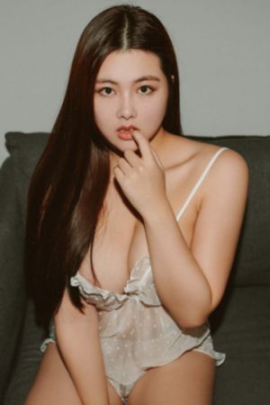 極品蜜桃在線觀看_劇情片超清免費觀看