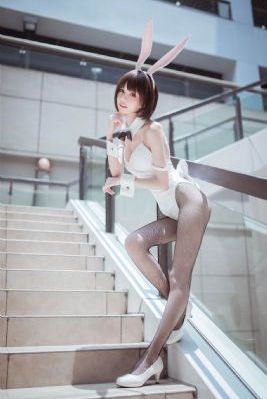 國產精品呻吟AV久久高潮_DVD手機在線看